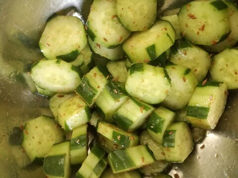 食欲増進!きゅうりのクミン合え